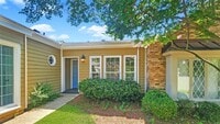 Building Photo - 2067 Hazel Hedge Ln