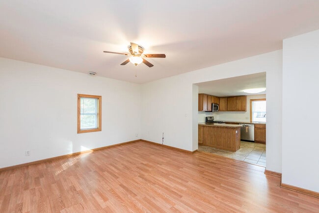 Building Photo - 10605 39th Ave