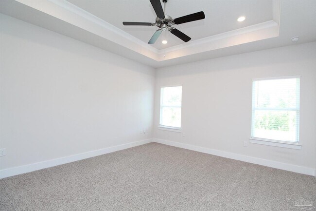Building Photo - 10988 Coues Dr
