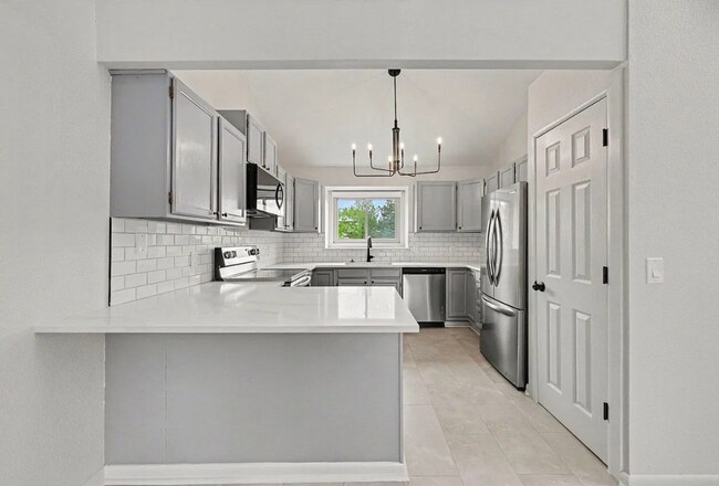 Building Photo - 514 Grand Estates Dr