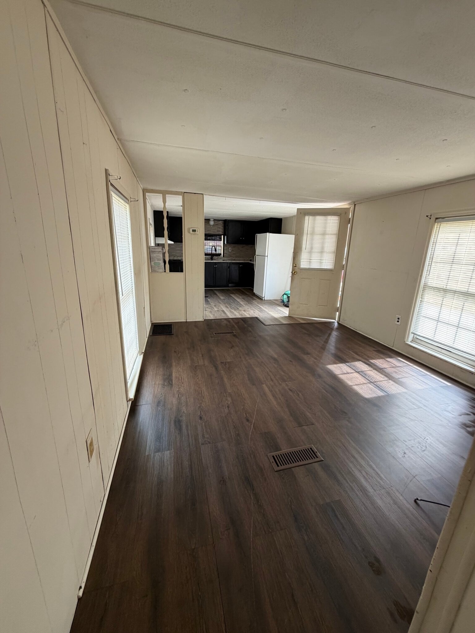 Building Photo - 918 Elm St