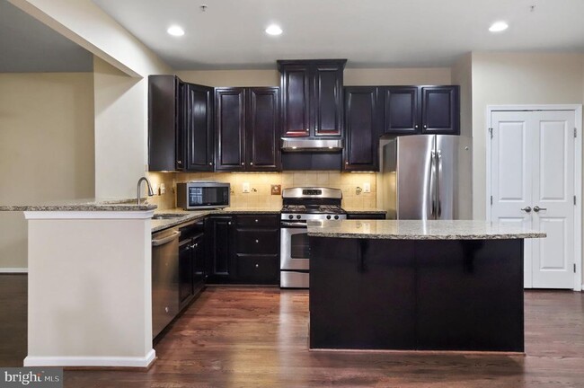 Building Photo - 8613 Enoch Pratt Dr