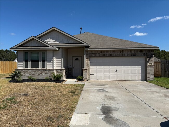 Primary Photo - 2220 Cedar Vly Dr