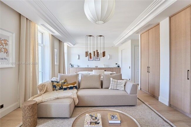 Building Photo - 9 Avenue Frederic Le Play Ave