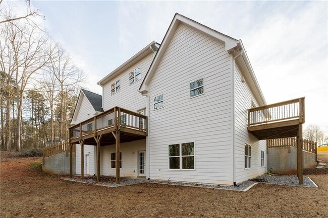 Building Photo - 450 Oliver Ridge Dr