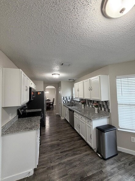 Building Photo - 1305 Willowsprings Ct