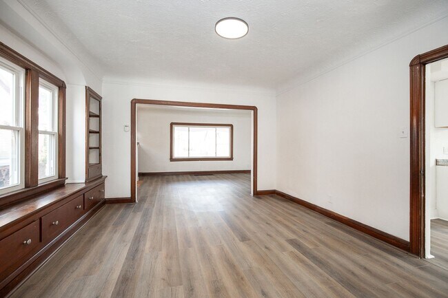 Building Photo - 4772 E 90th St