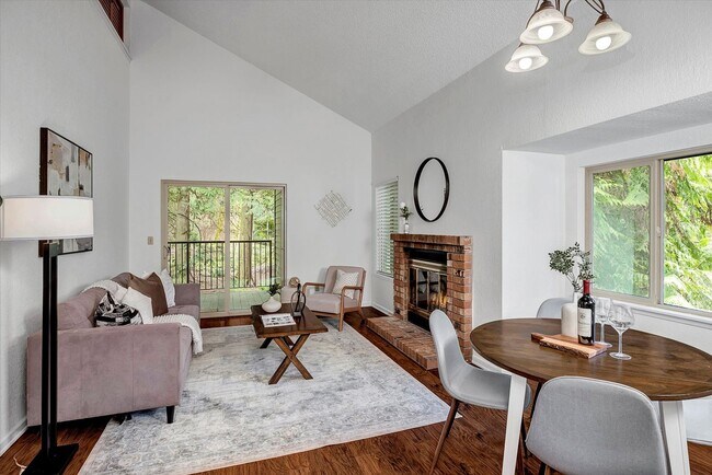 Building Photo - 2bd/1.75ba Redmond Condo