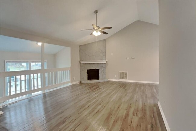 Building Photo - 140 Linda Ln