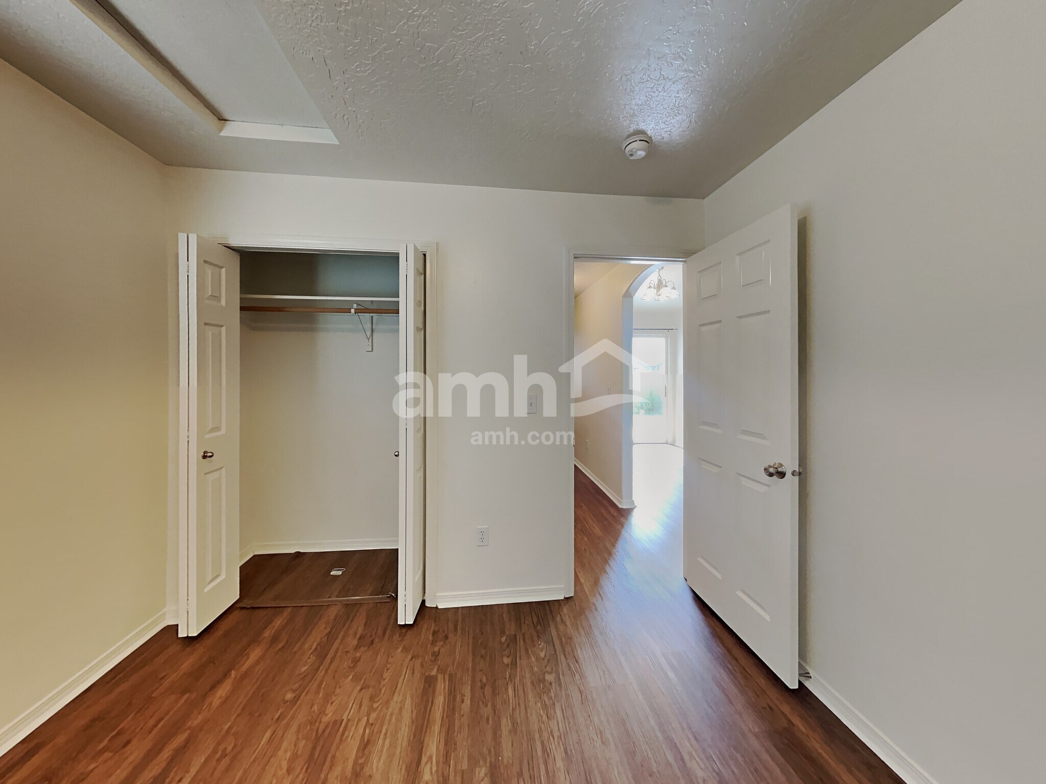 Building Photo - 5002 Barkley Way