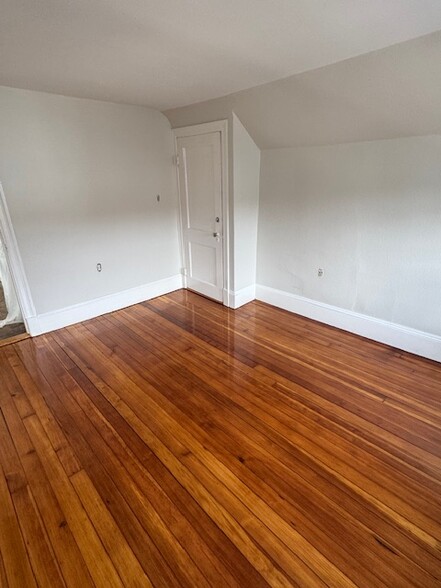Living Room - 64 Plymouth St
