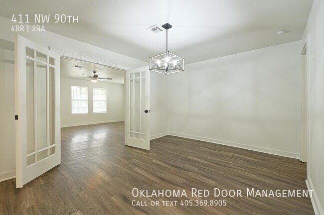 Building Photo - 411 NW 90th-