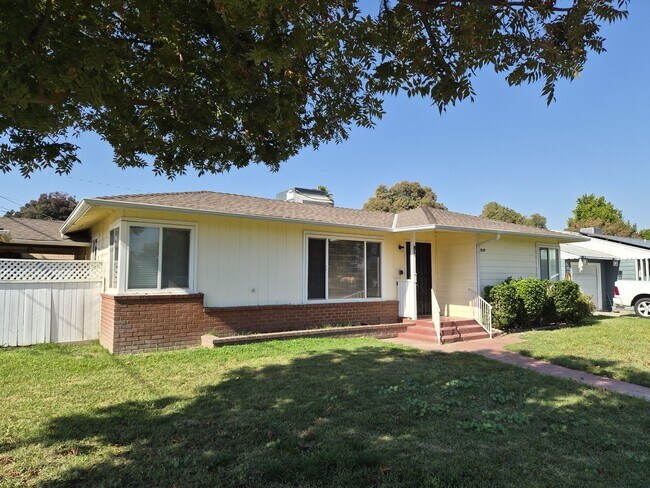 Building Photo - 1949 14th Ave