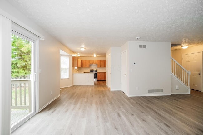 Building Photo - 3021 Tracer Rd