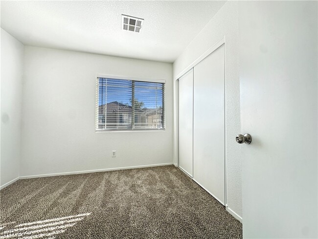 Building Photo - 5278 Paradise Valley Ave