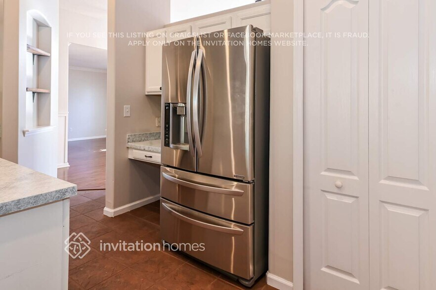 Building Photo - 12787 Ellis Island Dr