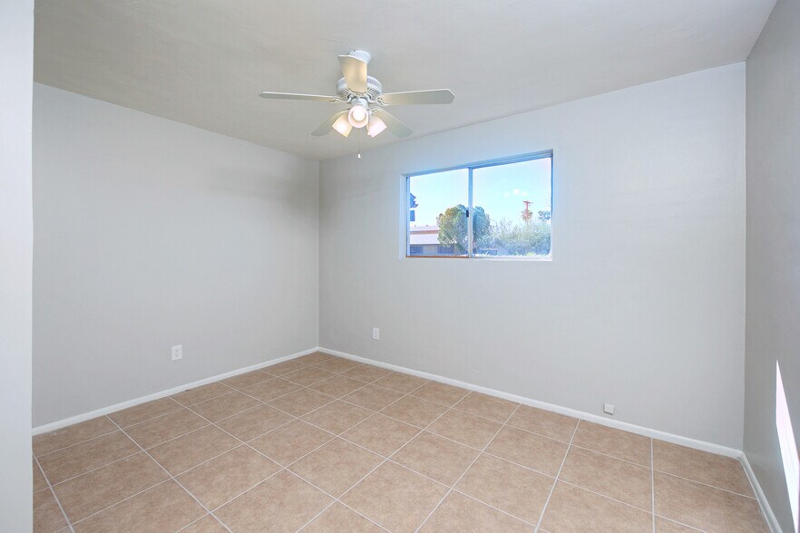 Building Photo - 1206 West 9th Street