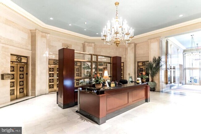 Building Photo - 1600 Arch St