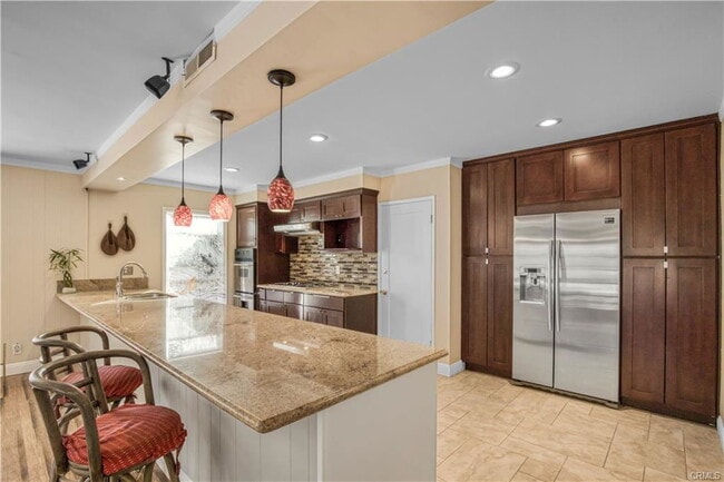 Building Photo - 11662 Curry Ave