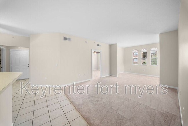 Building Photo - 11400 Ocean Walk Dr