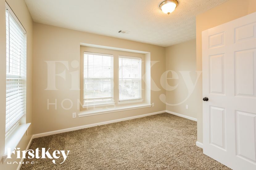 Building Photo - 96 Parkmont Ln