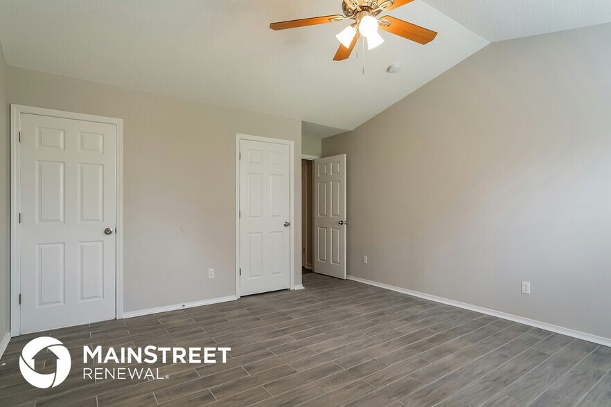 Building Photo - 5368 Thunderidge Drive