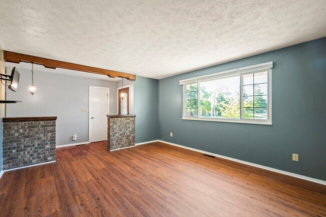 Building Photo - Windmill Drive