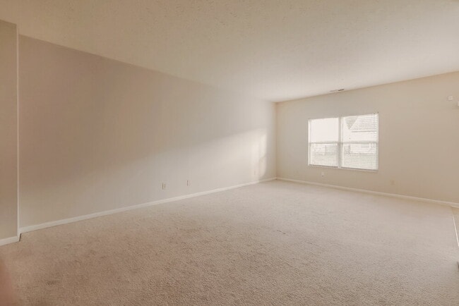 Building Photo - 8331 Chesterhill Ln