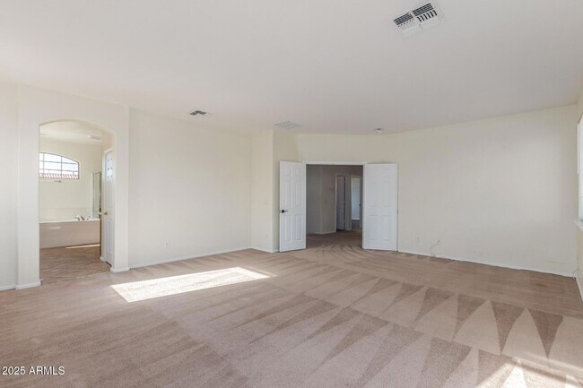 Building Photo - 7013 S 57th Ave