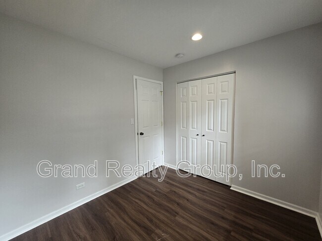 Building Photo - 18660 Pamela Pl