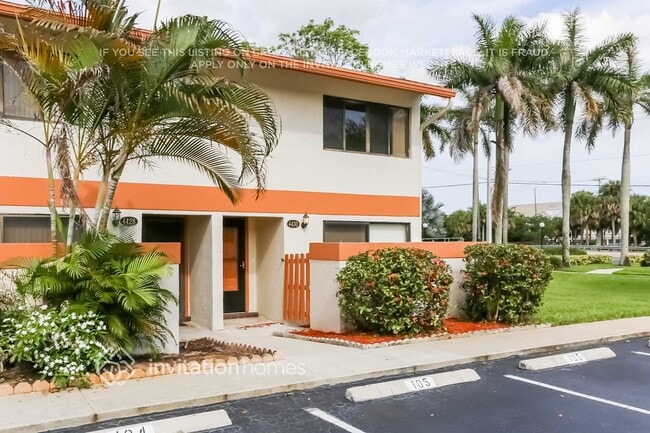 Building Photo - 4430 SW 70th Terrace