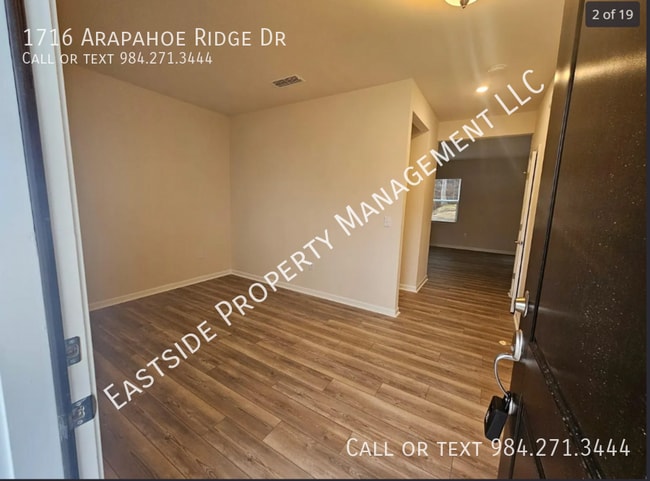 Building Photo - 1716 Arapahoe Ridge Dr