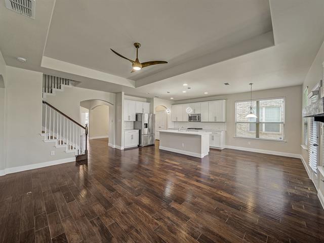 Building Photo - 3448 Canyon Lake Dr