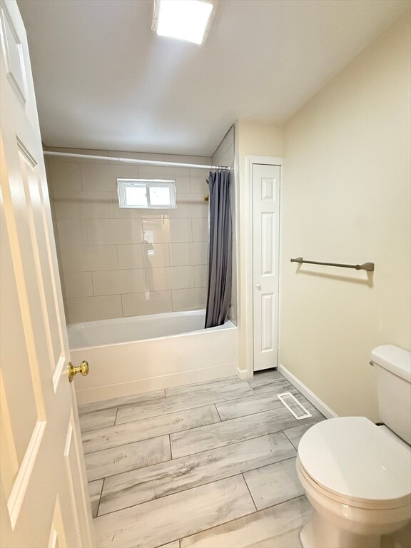 Building Photo - 207 Harvard St