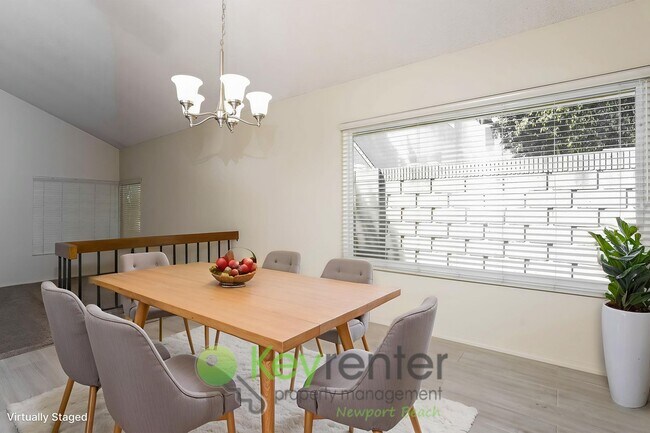 Building Photo - Fountain Valley Family Oasis