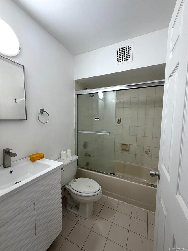 Building Photo - 105-11 Otis Ave