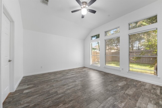 Building Photo - 18418 Sailfish Cove Dr