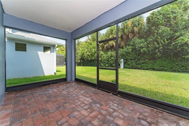 Building Photo - 3832 Corona Ct