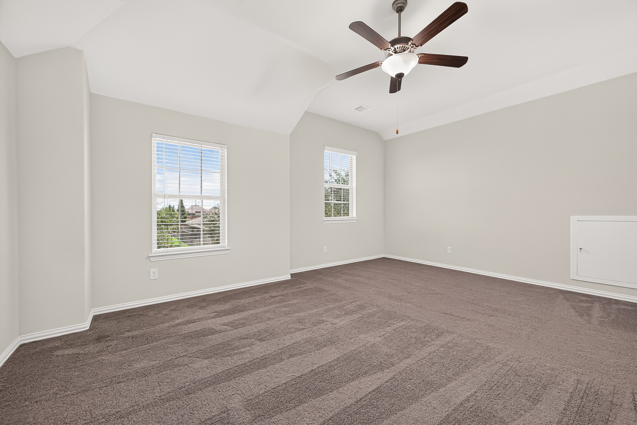 Building Photo - 20223 Highfield Park Dr
