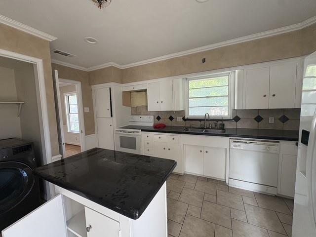 Building Photo - 7525 Wentwood Dr