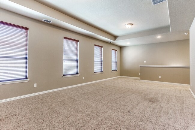 Building Photo - 1904 Brown Stone Dr