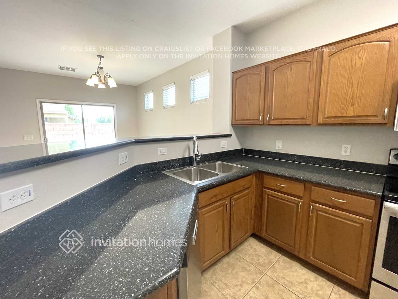 Building Photo - 14847 N 174th Ln