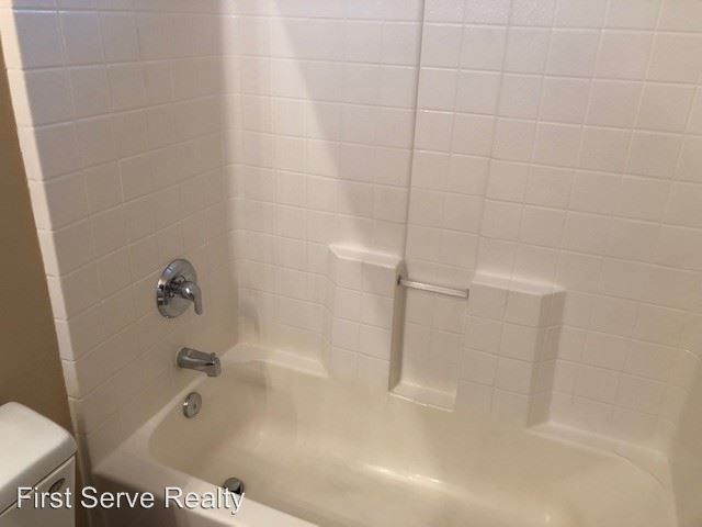 Building Photo - 3 br, 2.5 bath House - 3565 Terraza Mar Ave.