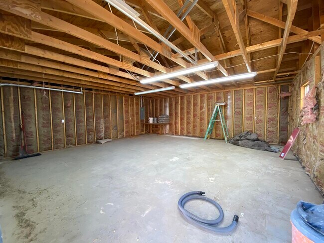 Building Photo - 72 Aspen Dr