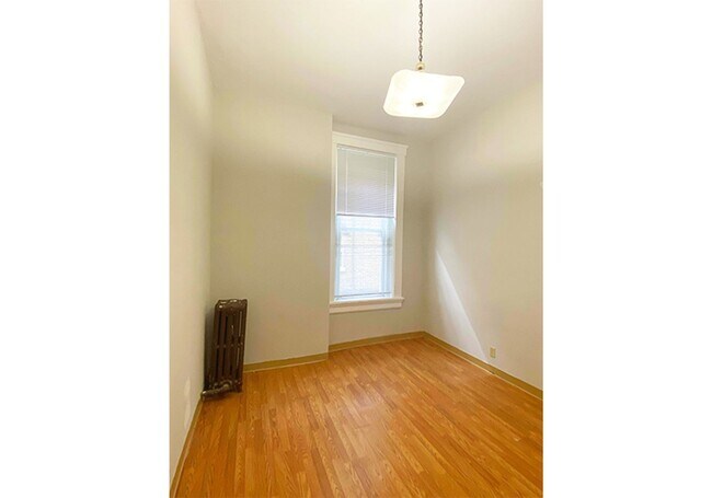 Building Photo - 3300 Jefferson Ave