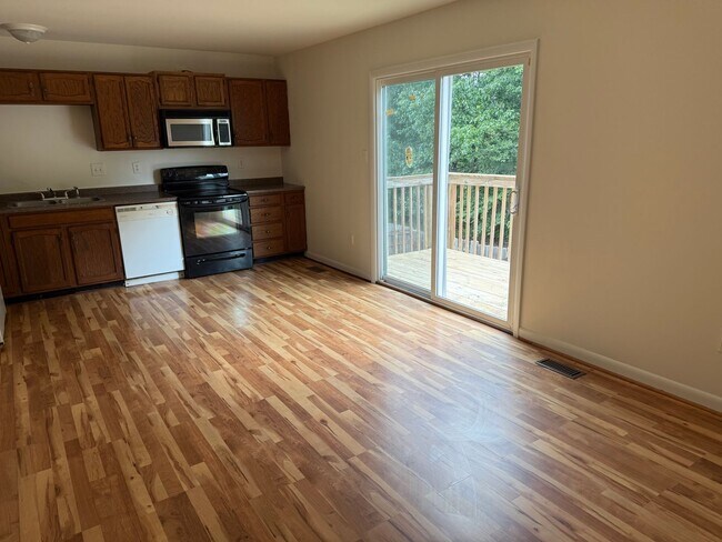 Building Photo - 5109 Pecan Dr