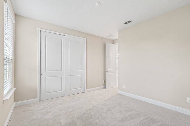 Building Photo - 167 Lily Landing Dr
