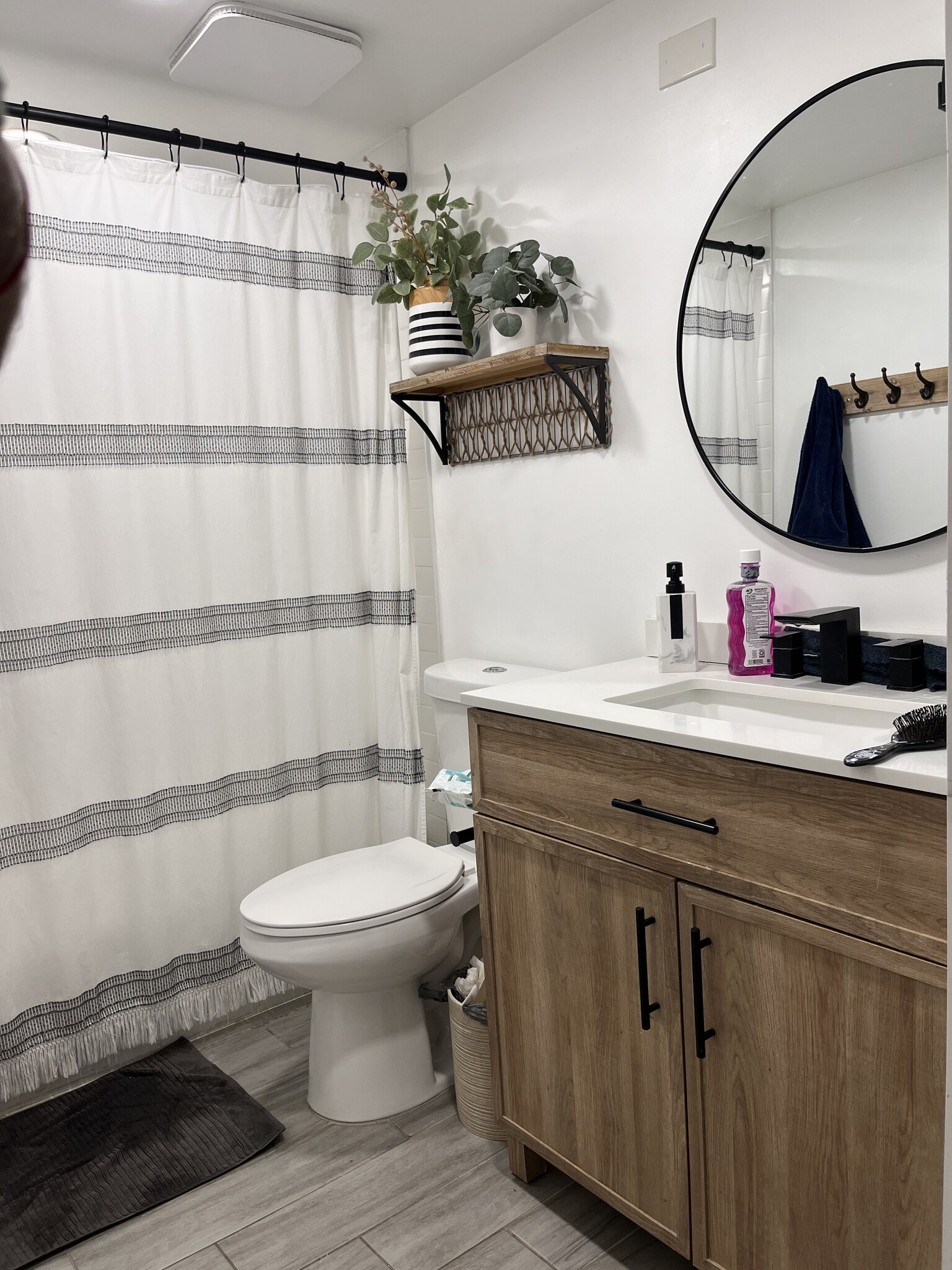 Building Photo - 4699 Lucerne Lakes Blvd E