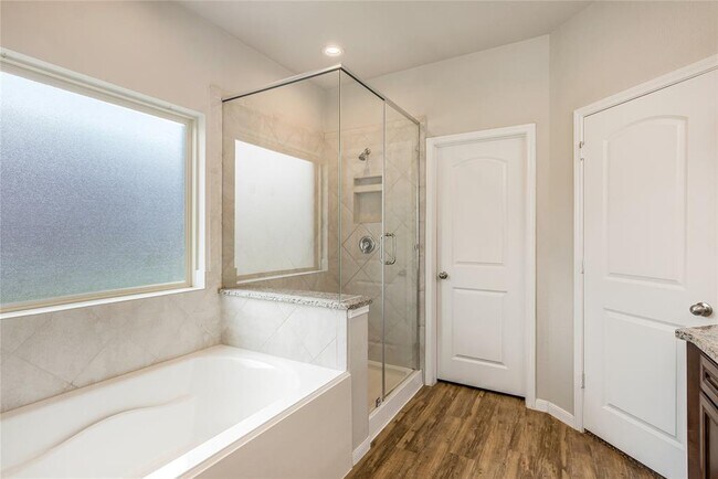 Building Photo - 30815 Berkshire Downs Dr