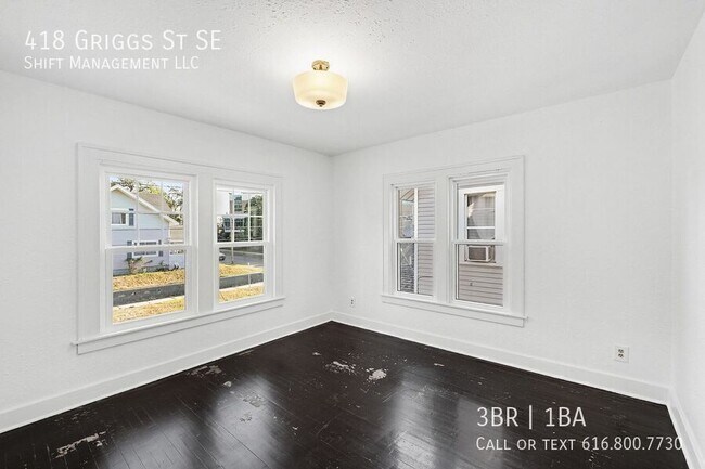 Building Photo - 418 Griggs St SE